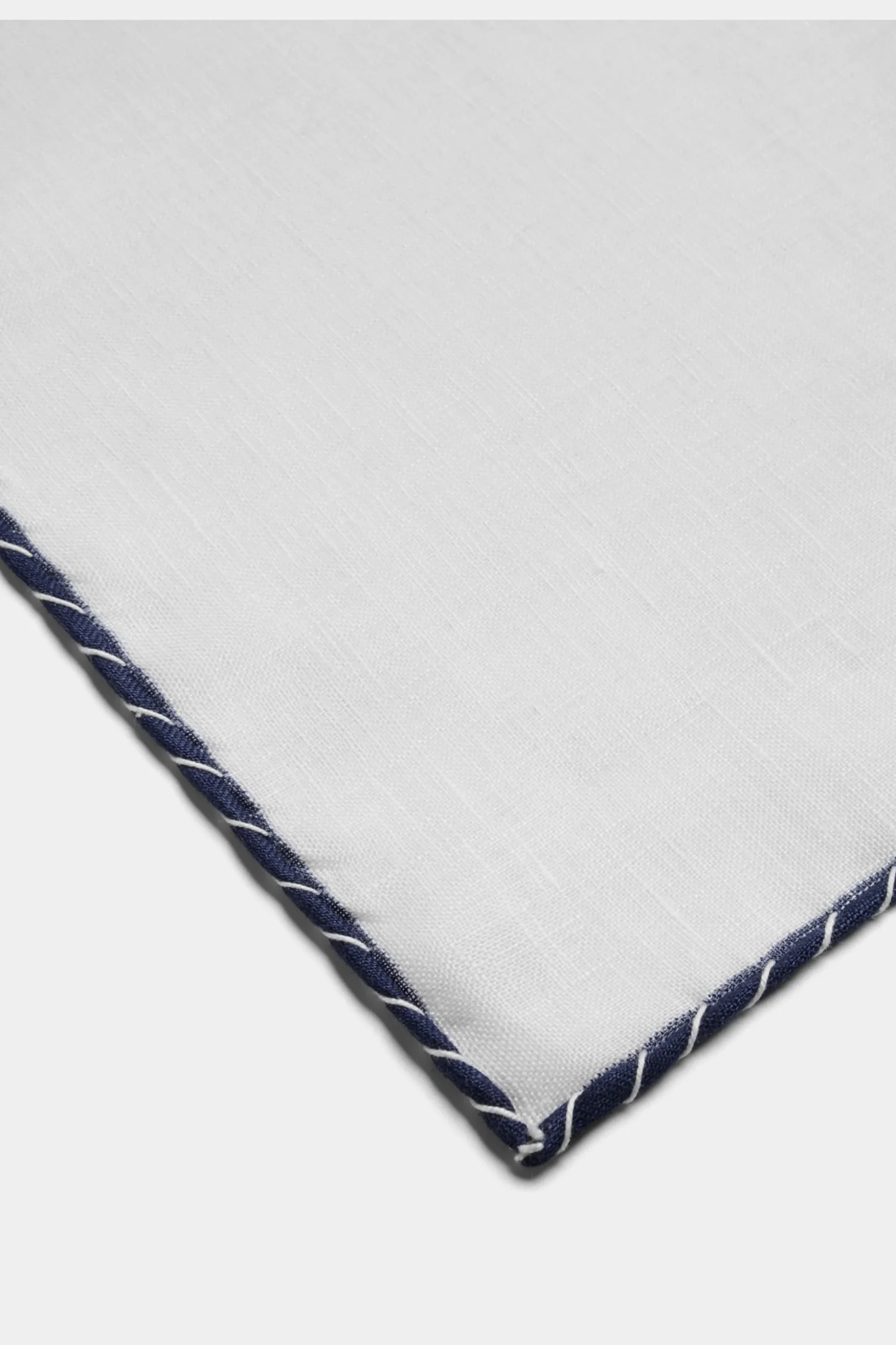SUITSUPPLY Einstecktuch Weiß Nahtverzierung-Männlich Einstecktücher