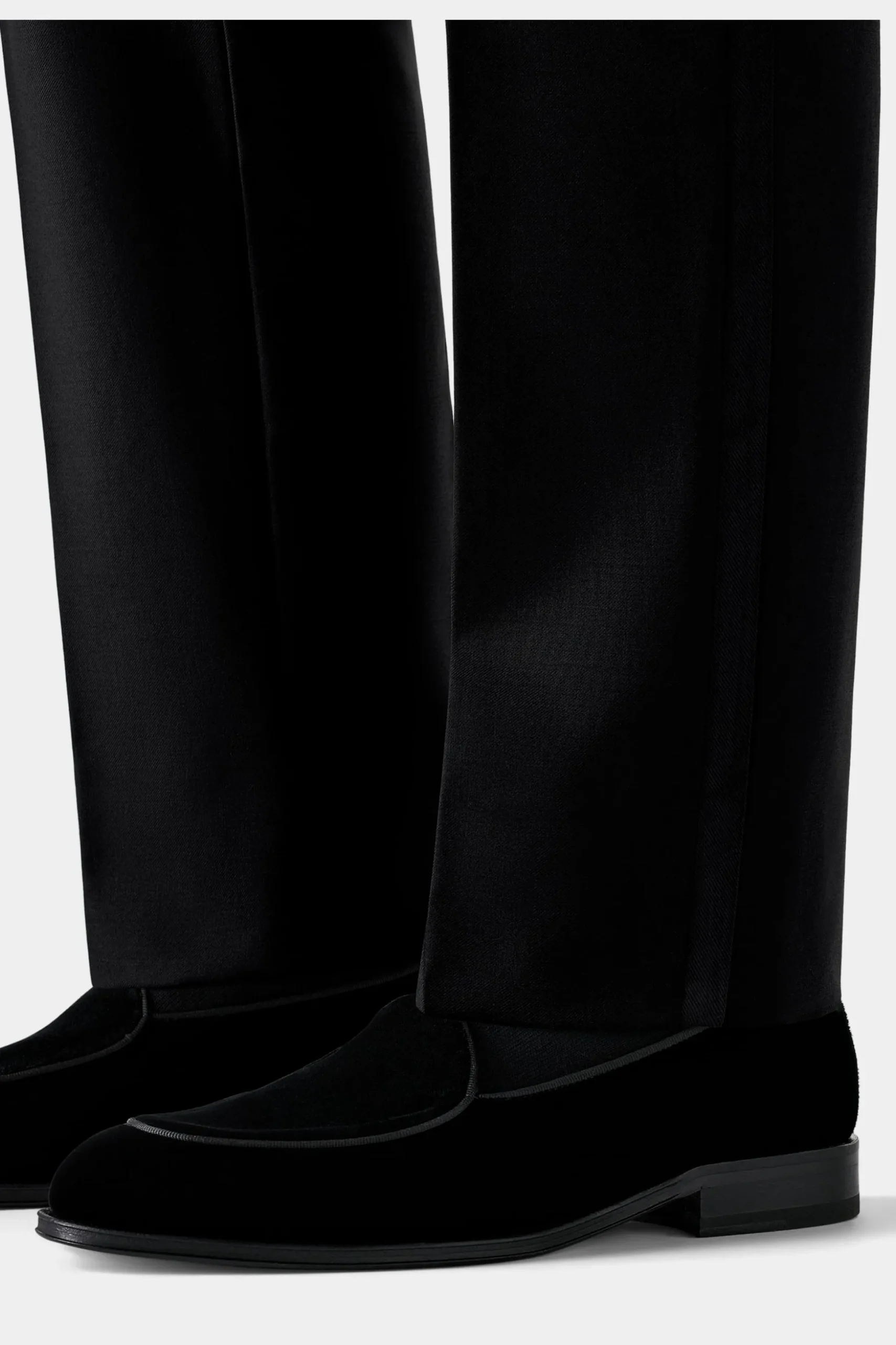 SUITSUPPLY Smoking-Slipper Schwarz-Männlich Smokingschuhe